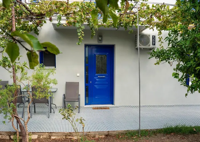 Captains' House Villa *