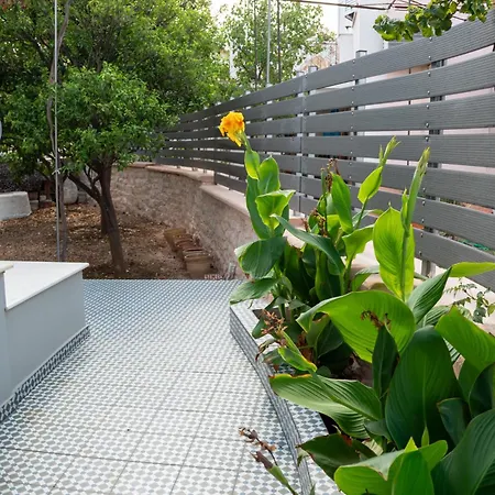 Villa Captains' House *