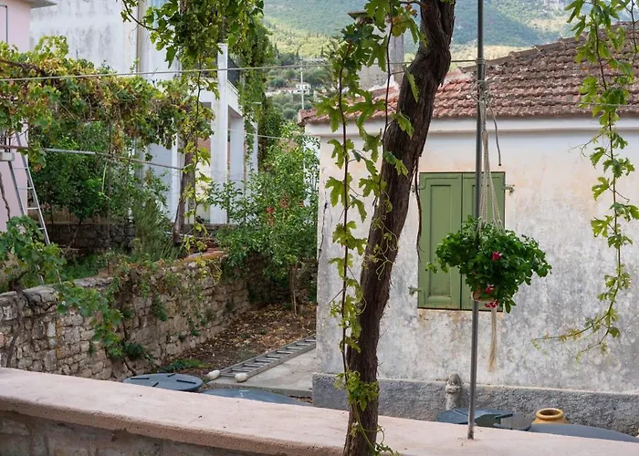 Captains' House * Vathy (Ithaca)