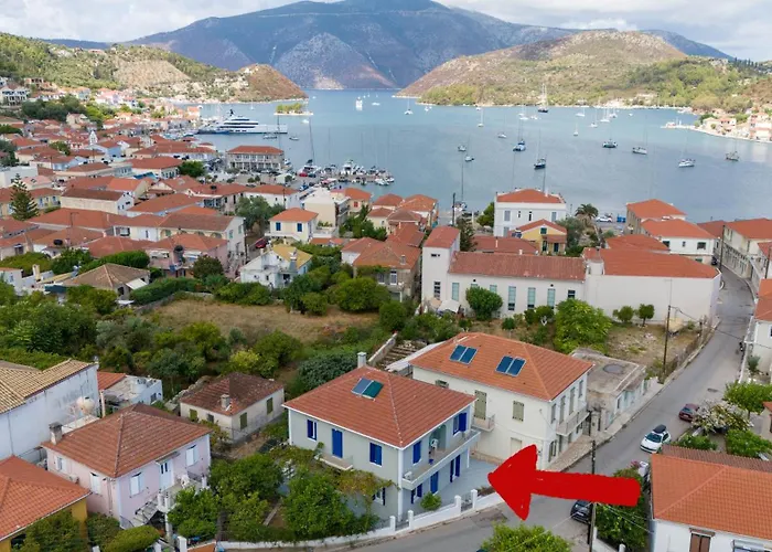 Captains' House Villa *